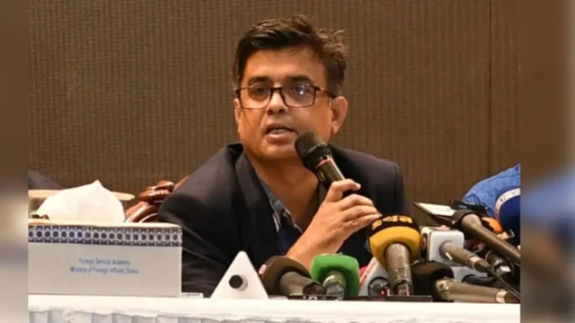 প্রধান উপদেষ্টার প্রেস সচিব শফিকুল আলম,ফাইল ছবি। বিচার না হওয়া পর্যন্ত আ.লীগ কর্মসূচি করতে পারবে না: প্রেস সচিব