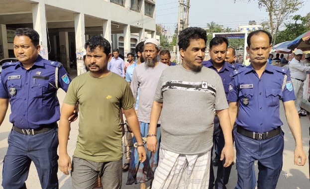 আরসা প্রধান আতাউল্লাহ সহ ৬ জন আটক