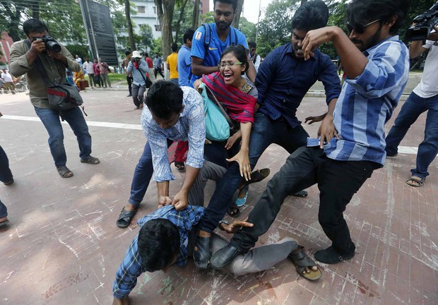 জুলাই আন্দোলনে হামলার ফাইল ছবি। জুলাই আন্দোলনে হামলা: ঢাবির ১২৮ শিক্ষার্থীকে বহিষ্কার