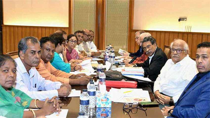 ১৪ শ’ প্রাণের বিনিময়ে তৈরি হয়েছে রাষ্ট্র বিনির্মাণের সুযোগ: আলী রীয়াজ