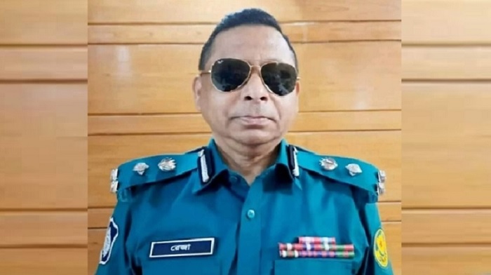 ডিবি থেকে মল্লিকের বিদায়