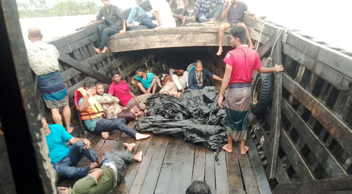 ছবি – সংগৃহীত। মেঘনায় প্রাণসংকট: হাতিয়ায় ট্রলারডুবিতে নিখোঁজ ১৯