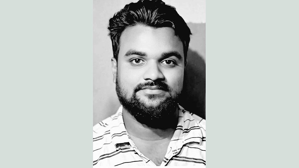 মাদক ব্যবসায় বাধা: ছাত্রদল নেতাকে প্রকাশ্যে ছুরিকাঘাতে হত্যা