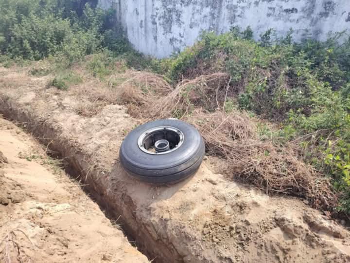 কক্সবাজার-ঢাকা রুটের ফ্লাইট নিরাপদে অবতরণ, তদন্ত কমিটি গঠন