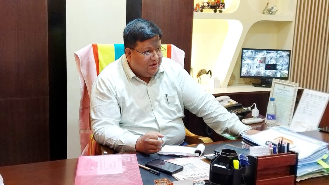 পৌর প্রশাসক গোলাম মো. বাতেন, ছবি – নিউজনেক্সট।
ভবিষ্যতের ফেনী গড়ছেন বাতেন: প্রশাসনের সাহসী পুনর্গঠন