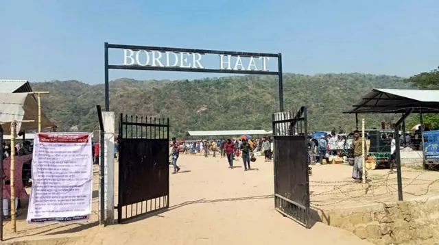 সীমান্তে কয়লা চোরাকারবারিদের লক্ষ্য করে বিএসএফের ১০ রাউন্ড গুলিবর্ষণ