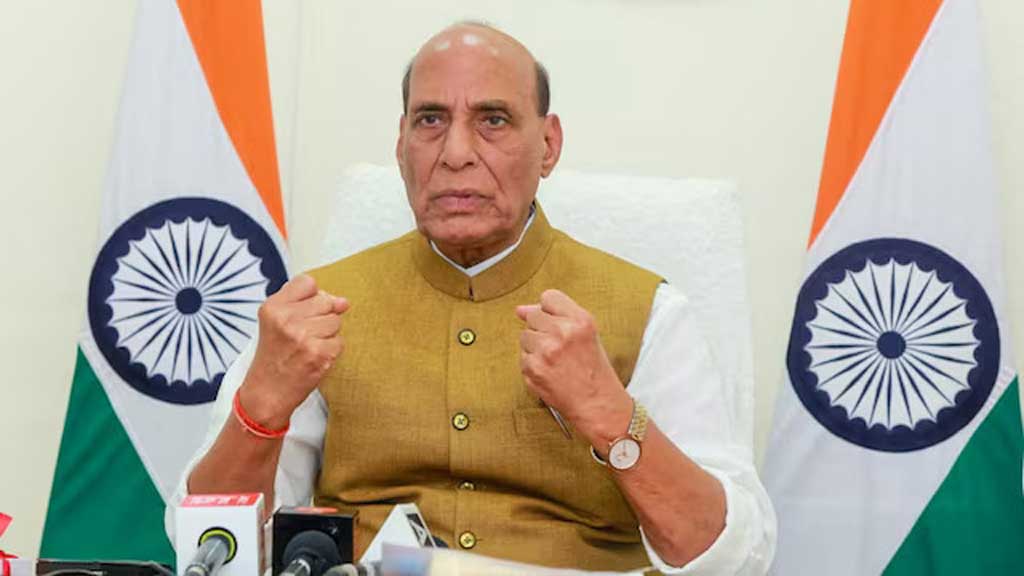 ভারতের প্রতিরক্ষামন্ত্রী রাজনাথ সিং। ‘দায়িত্বজ্ঞানহীন রাষ্ট্র’ পাকিস্তান, পারমাণবিক অস্ত্র নিরাপদ নয়: ভারতের প্রতিরক্ষামন্ত্রী