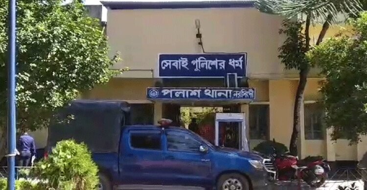 নরসিংদীতে ৫০০ টাকা পাওনা নিয়ে দিনমজুরকে ছুরিকাঘাতে হত্যা