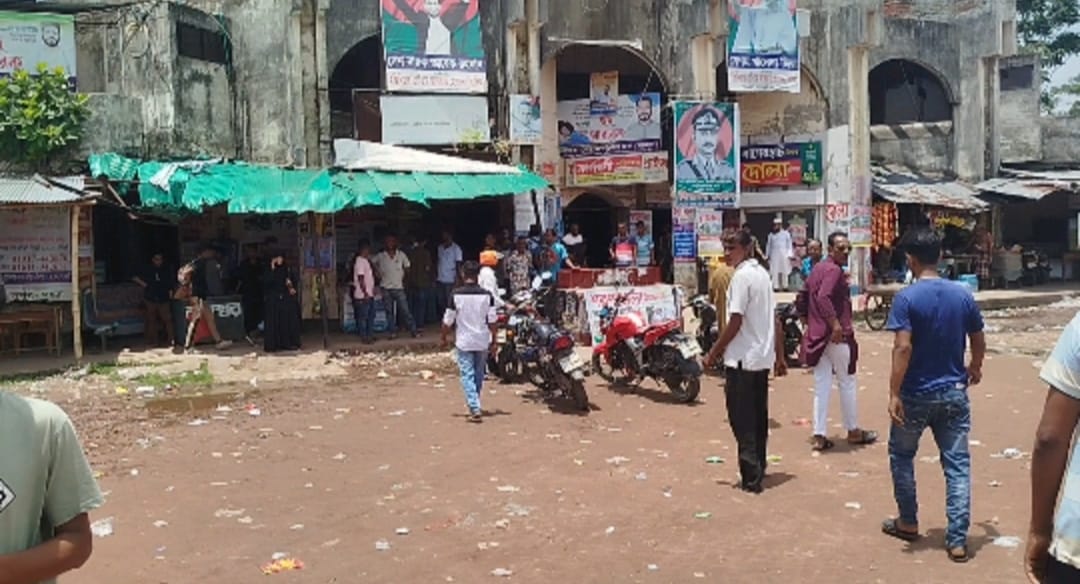 বাগেরহাট বাস মালিক সমিতিতে অনিয়মের অভিযোগ