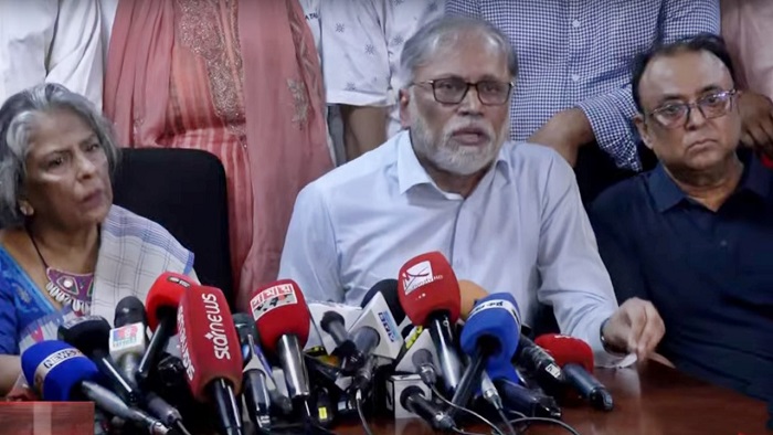 স্বাস্থ্য ও পরিবার কল্যাণ মন্ত্রণালয়ের বিশেষ সহকারী মো. সায়েদুর রহমান। ‘ভষ্ম’ হয়ে যাওয়ায় সাতজনের পরিচয় শনাক্তে ডিএনএ শেষ ভরসা