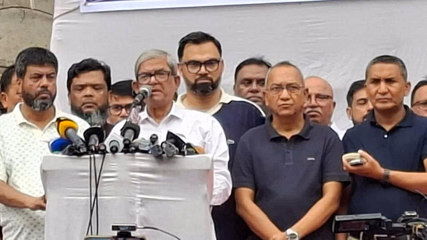 আগামী ফেব্রুয়ারিতেই নির্বাচন চাই, ষড়যন্ত্রকারীদের বিরুদ্ধে হুঁশিয়ারি বিএনপি মহাসচিবের