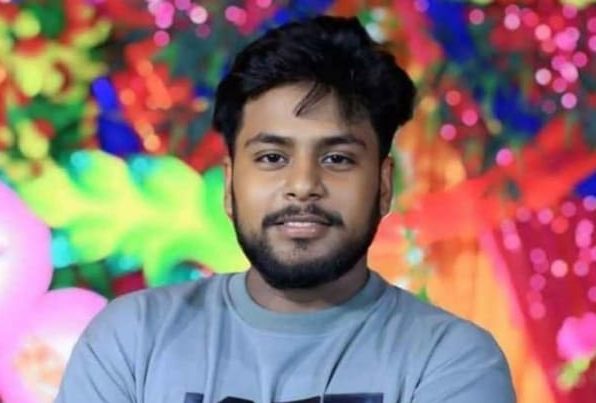 রাজশাহীতে আল্লাহর আইন মানার জন্য ছাত্রদল নেতার পদত্যাগ