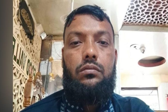 ফেনীর ফুলগাজীতে বিএনপি নেতার ওপর সন্ত্রাসী হামলা, আঙুল বিচ্ছিন্ন