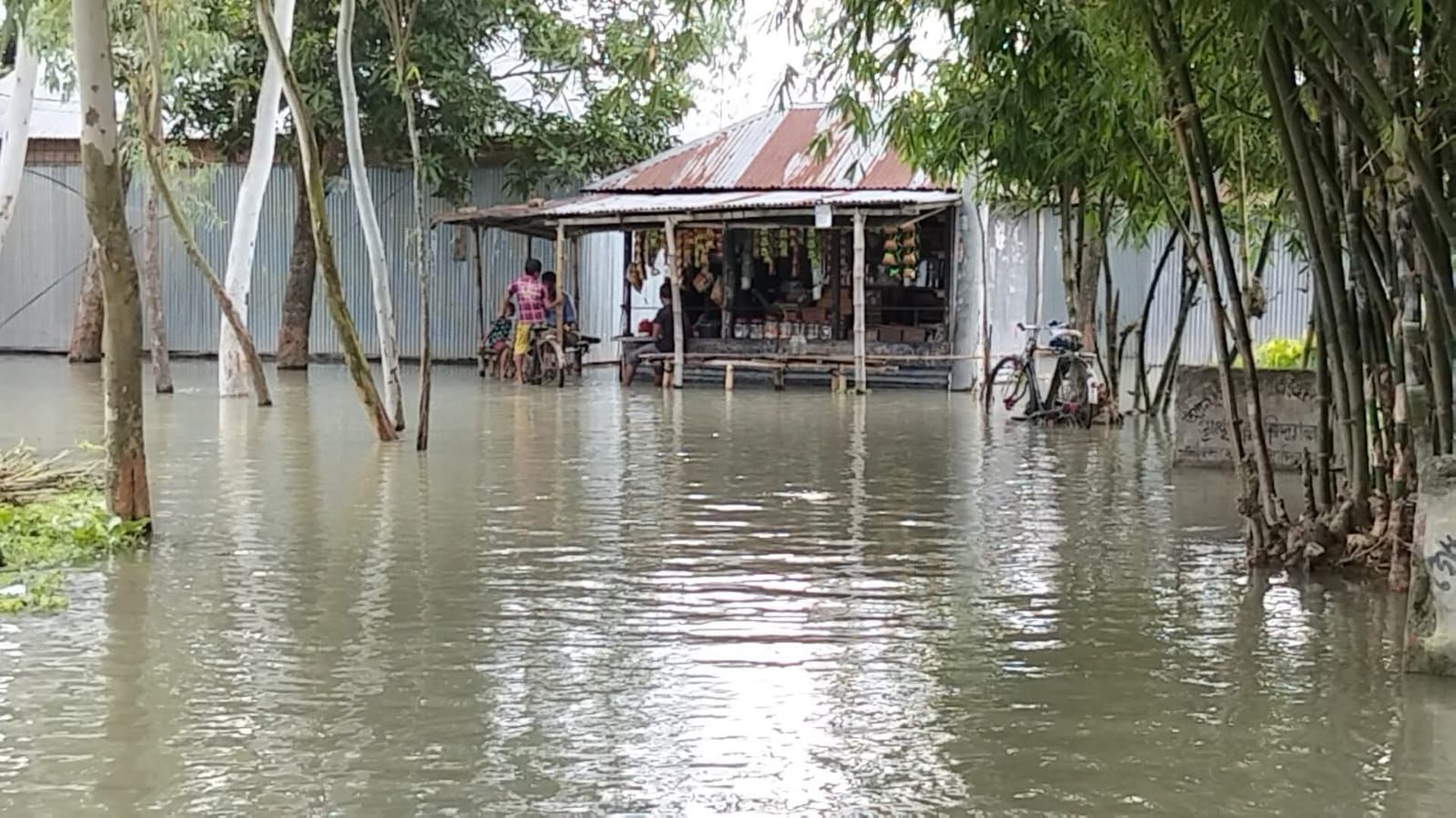 তিস্তার পানি বৃদ্ধি: লালমনিরহাটের ১৫ গ্রামে ৫ হাজার পরিবার পানিবন্দি