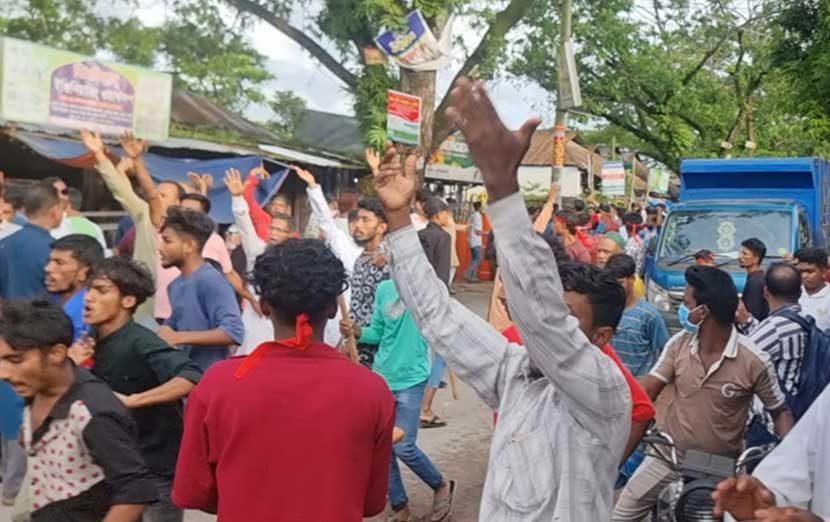 চাঁদপুরে বিএনপির গণমিছিলে মিলনপন্থিদের হামলার অভিযোগ, ১০ নেতাকর্মী আহত