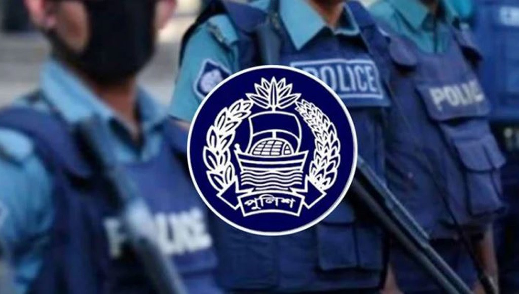 জাতীয় নির্বাচন সামনে রেখে দেড় লাখ পুলিশকে প্রশিক্ষণ, প্রশাসনে রদবদলের ইঙ্গিত