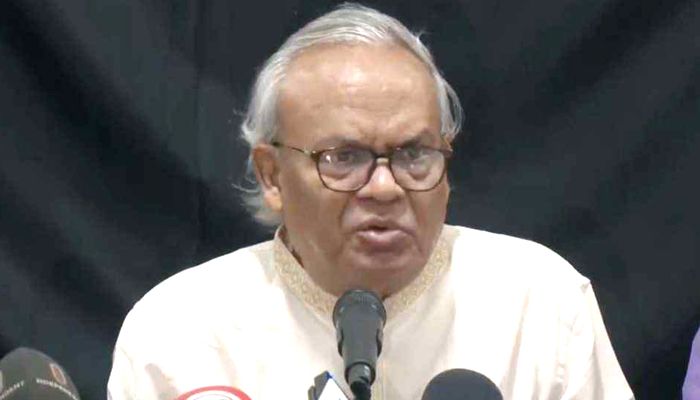 ‘শেখ হাসিনাও তো বাঙালি মুসলমান, তাঁকে পুশইন করছেন না কেন?’ -রিজভীর প্রশ্ন