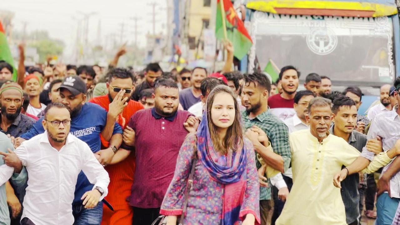 সৈয়দা আদিবা হোসেন। ছবি – সংগৃহীত। উন্নয়ন, ন্যায়বিচার ও সম্প্রীতির প্রতিশ্রুতিতে মাঠে বিএনপির আদিবা হোসেন