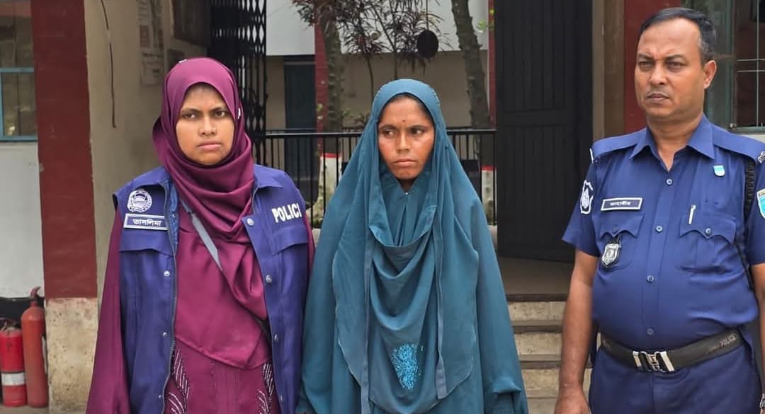 বাবাকে কাঠের বাটাম দিয়ে পিটিয়ে হত্যা করলো কন্যা
