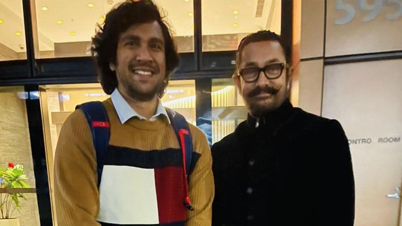 মেলবোর্নে আমির খানের সাথে দিব্য