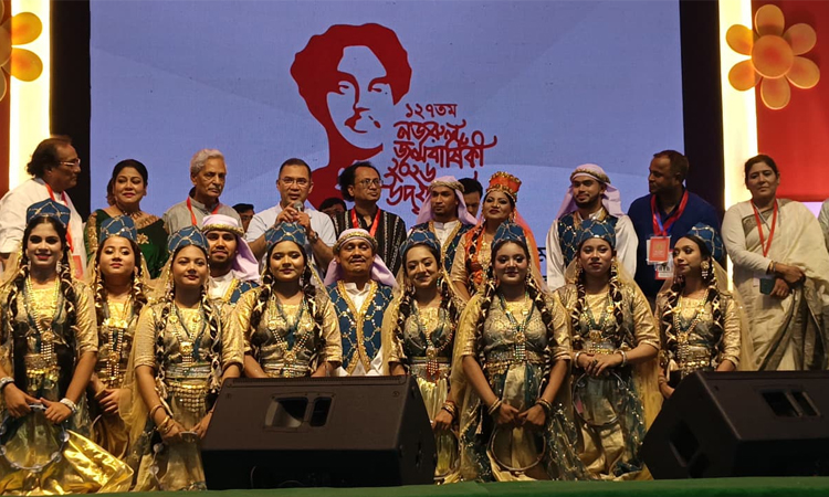 আগামী এক বছরকে ‘নজরুল বর্ষ’ ঘোষণা প্রধানমন্ত্রীর